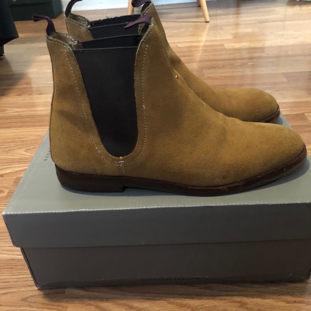 H By Hudson Chelsea boots